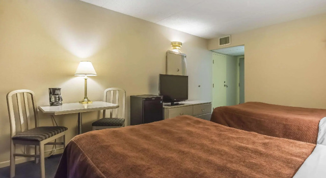 Четырёхместный номер Standard Quality Suites