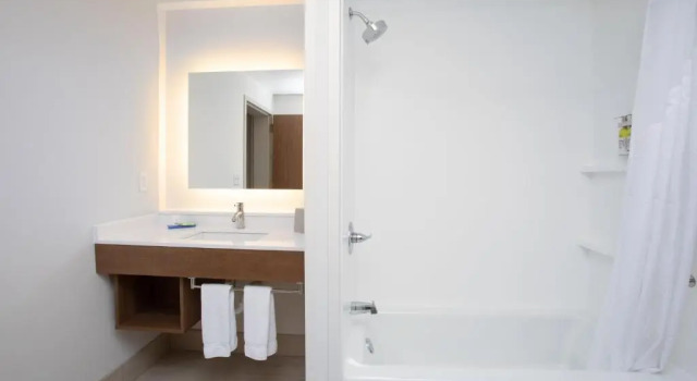 Номер Standard Holiday Inn Express & Suites - Goodland I-70 by IHG