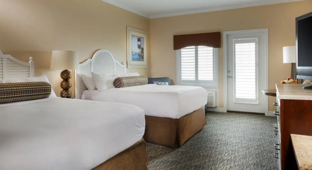Четырёхместный номер Standard Boardwalk Inn