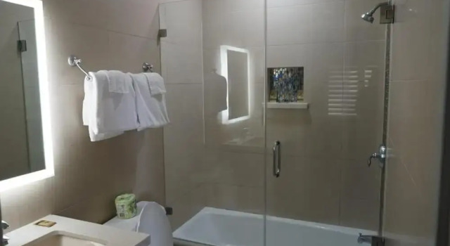 Номер Superior Avenue Motel