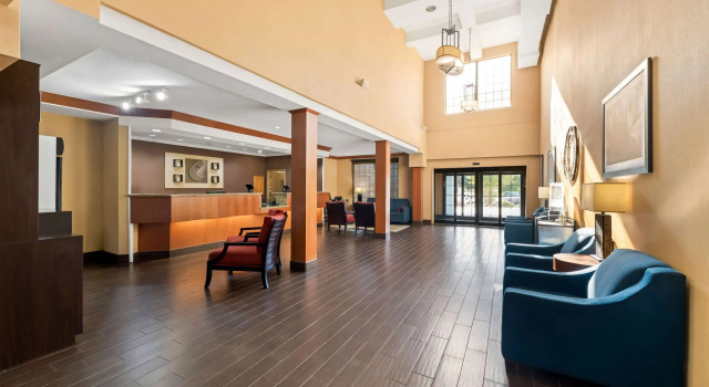 Comfort Suites Roanoke - Fort Worth North, Забронировать Отель Роанок Dallas - Fort Worth Metropolitan Area