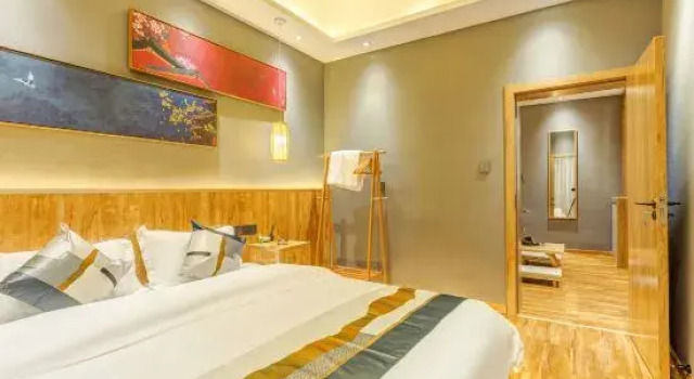 Люкс Ting Ting B&B (Xi 'an Bell and Drum Tower Huimin Street, Phase 6 Store)