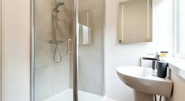 Студия Harmony 4 - Cosy Studio Apt Near DMU & City Center