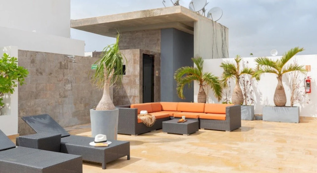 Stunning 3BR Apartment Rooftop Pool Sundeck Near 5th Avenue The Beach Amazing Amenities, Prenota Appartamento Hotel a Quintana Roo con parcheggio, Parcheggio