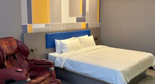 7Days Inn Hotel (Chengde Longhua Xingzhou Road), Book Hotel Chengde Hebei