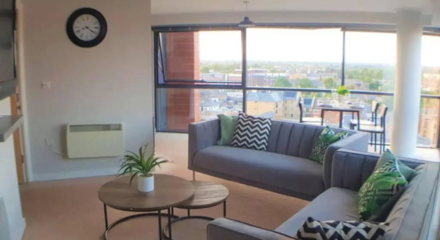 Апартаменты Catchpole Stays - Marconi Plaza- a 2 bed, 2 bathroom apartment with city views in the heart of Chelmsford