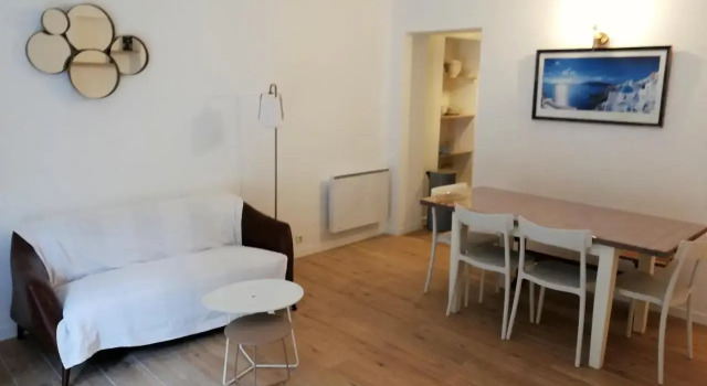 Cabourg centre, F4 avec jardin, 100m de la mer, Забронировать Отель Кабур 