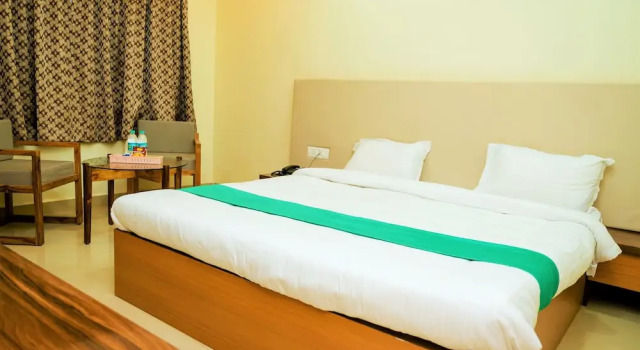 Camera Deluxe Hotel Green Apple
