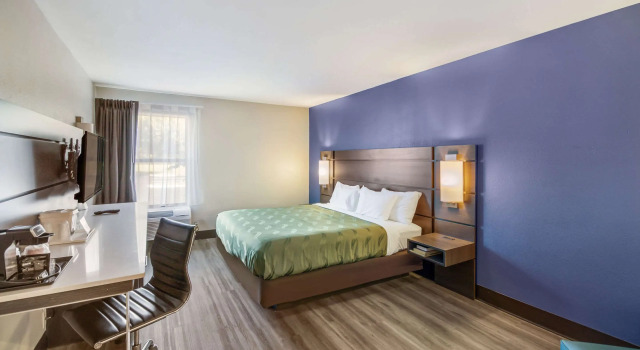 Двухместный номер Standard Quality Inn near MCAS Cherry Point