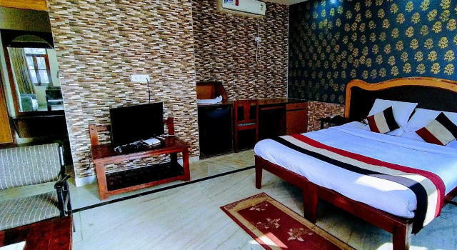 Номер Premier The New Swaraj Resort