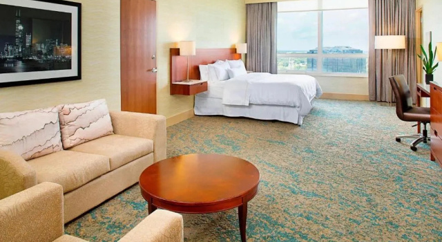 Четырёхместный полулюкс с видом на город The Westin Chicago North Shore