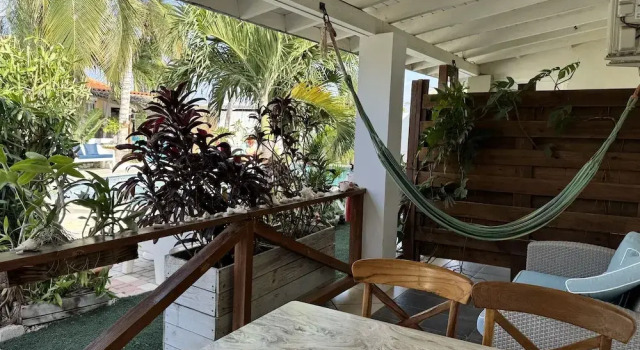 Люкс Superior Casalina Garden 2 blocks to Palm Beach & Kitesurfing school
