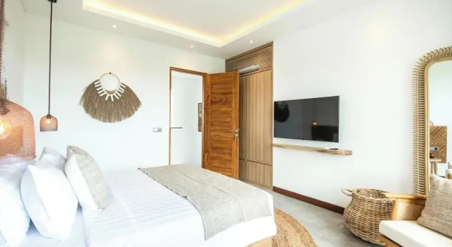 Brand New 4br Villa 400 to Finns Canggu, Rezervovat Vila Chaty v Bali, Chalupa