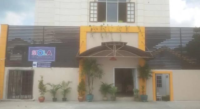 Siola Guest House Syariah, Rezervovat Penzión Hotely v Kalimantan s parkováním, Parkování