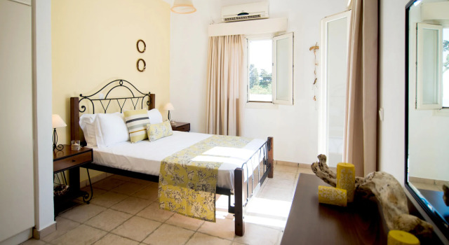 Mouras Resort - Luxury Maisonette Villas