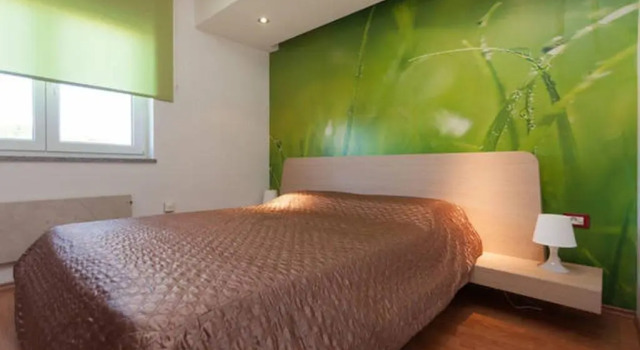 Leona Apartment