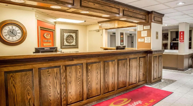 Red Carpet Inn Jacksonville, Varaa Hotelli Jacksonville Pohjois-Carolina