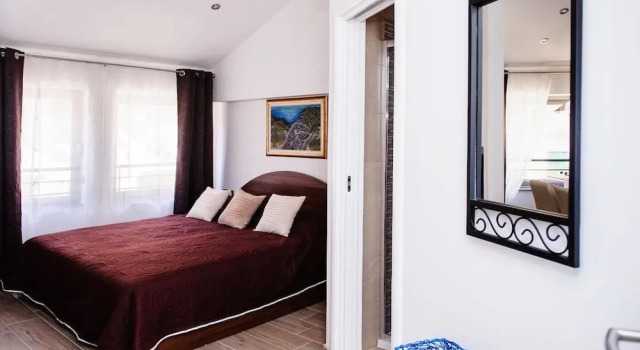 Apartments Spalato, Prenota Appartamento Splitska 