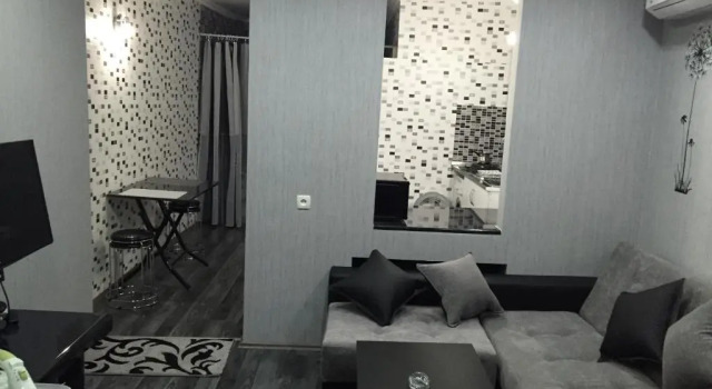 Maias Apartment on Rustaveli, Забронировать Апартаменты/квартира Недорогие отели Тбилиси, рядом с Марджанишвили, недорого