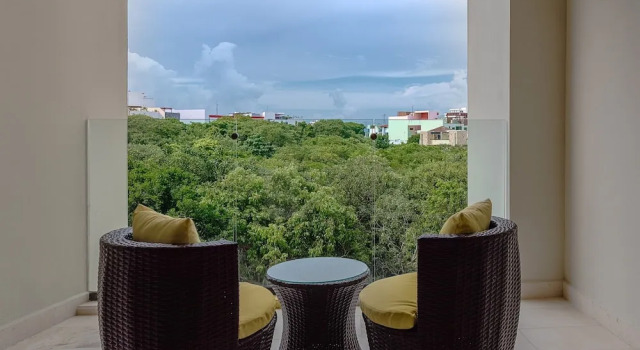 Апартаменты Relaxing 2BR in downtown new building by Happy Address