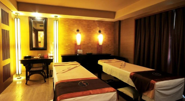 Crowne Plaza Hotel Beijing, Rezerwuj Hotel Hotele 5-gwiazdkowe w Pekin, 5*