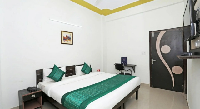 OYO 80386 Kailash Stays
