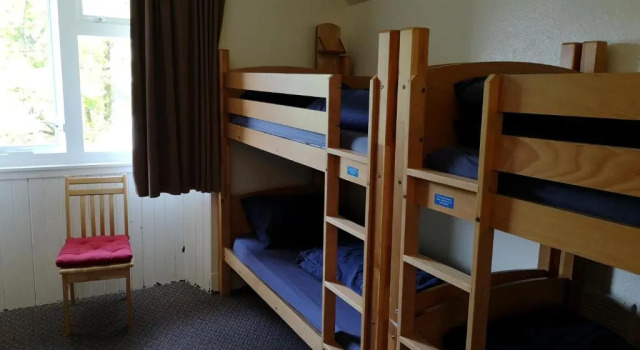 Кровать в общем номере Rowardennan Youth Hostel
