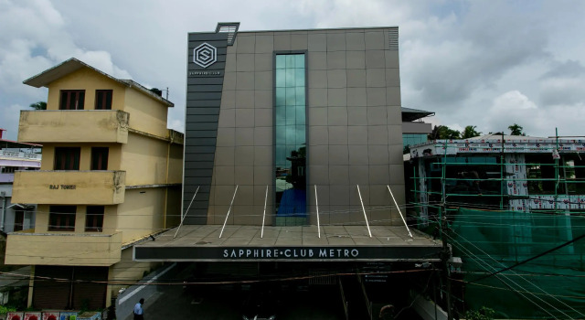Sapphire Club Metro, Забронировать Отель Недорогие отели штата Кералы, недорого