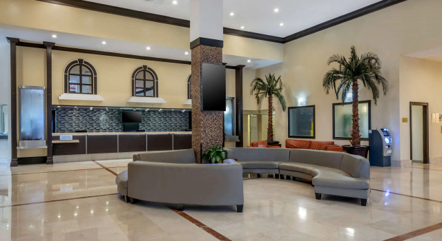 Отель Ramada Plaza by Wyndham Marco Polo Beach Resort