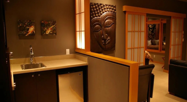 Shades of Jade Inn and Spa, Book Ferieresort Hoteller i Sunshine Coast med morgenmad, Morgenmad