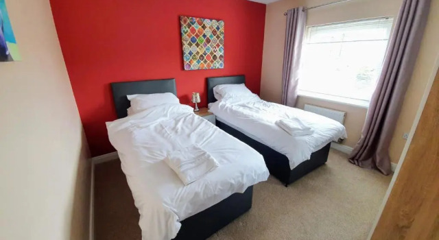 Beverley Central Townhouse Free Parking Sleeps 8, Забронировать Отель Отели в центре Беверли, в центре