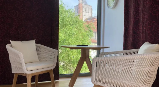 Двухместный номер Comfort с видом на сад Villa des Remparts - BnB Calais-Marck-Bourbourg-Gravelines