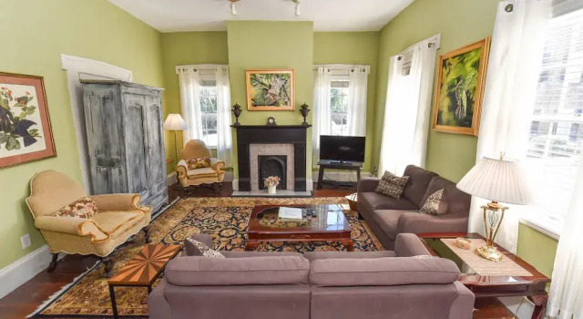 Апартаменты Artist House Lower in Forsyth Park Neighborhood Hist Savannah