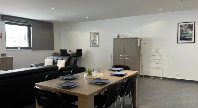 Апартаменты Loft A 200M Du Circuit
