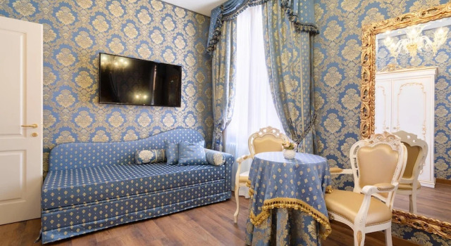 Canal View San Marco Luxury Rooms, Забронировать Гостевой дом Сан-Марко Венеция, рядом с Accademia Bridge