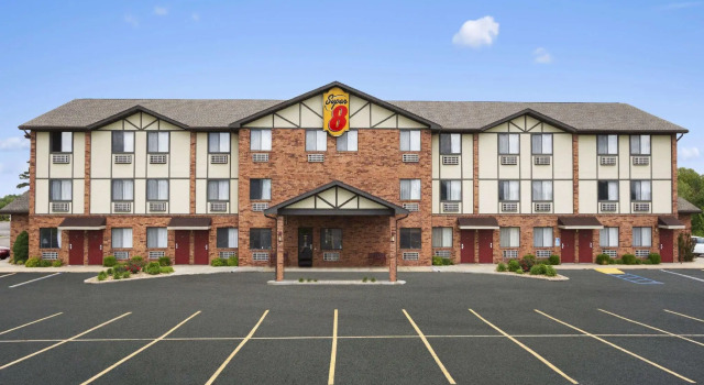 Четырёхместный номер Standard Super 8 by Wyndham Cuba