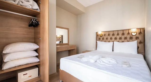 Люкс Deluxe Lavin Hotel & Suites