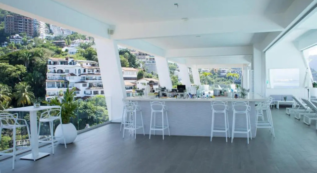Апартаменты Ochid 4B Ocean Front 1500 Sq. Ft. Condo With 2 Bedrooms & 2 Bath