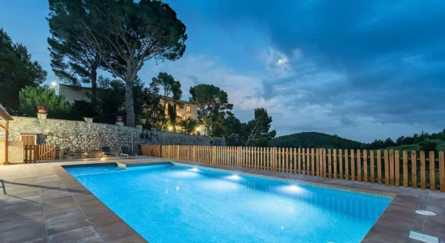 Вилла Unik Vacation Mas Barbat