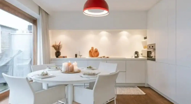 Апартаменты Modern Apartment With Terraces and Parking