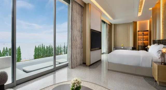 Полулюкс InterContinental Huzhou Taihu South by IHG