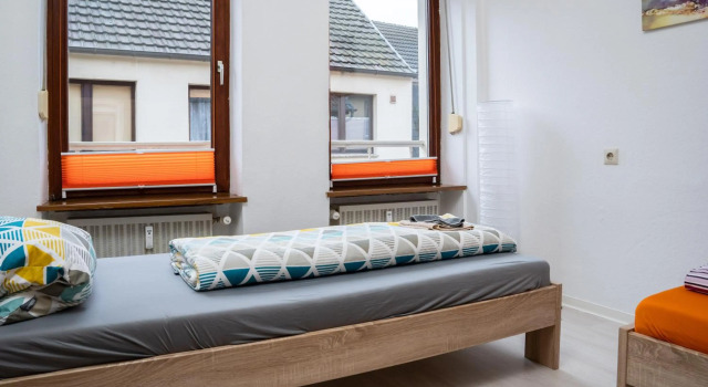 3 Zimmer Wohnung für max. 5 Personen, Varaa Hotelli Alzey 