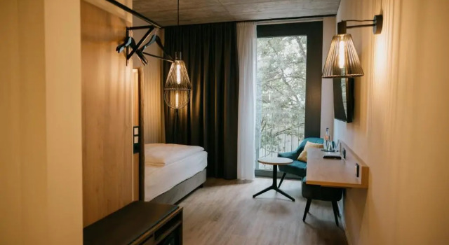 Номер Standard LOOM Hotel & Skybar