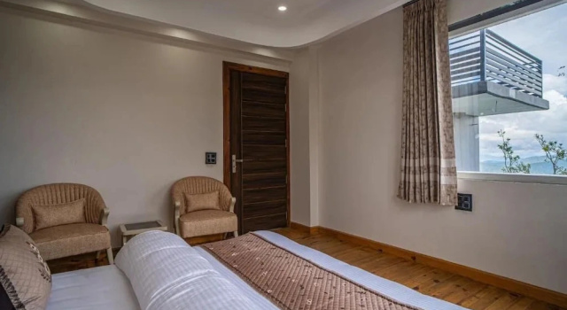 Апартаменты Superior Alaya Stays Trios Top Apartment