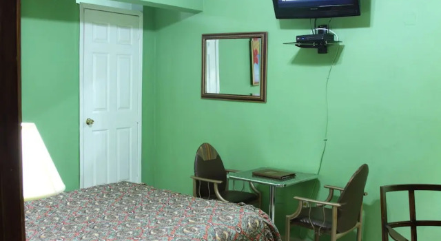 Номер Standard La Maison Hotel