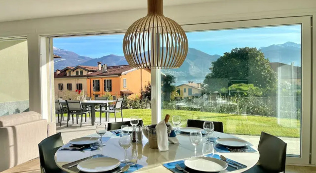 Modern House Apartments, Book Apartment Hotels in Como with a Pool, Swimming Pool