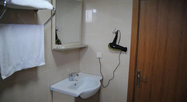Трёхместный номер Standard с балконом Afissia Garden Hotel