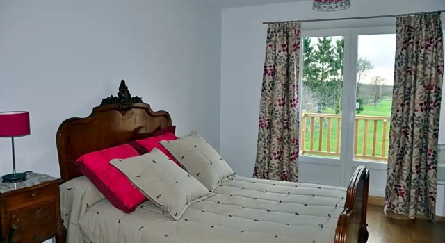 la grange aux hirondelles, Varaa Hotelli  