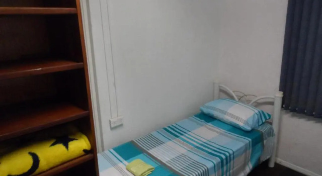 Кровать в общем номере (женский номер) Austria Hostel & Pousada