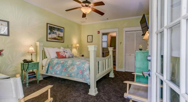 Номер Deluxe Anchor Inn NSB Bed and Breakfast